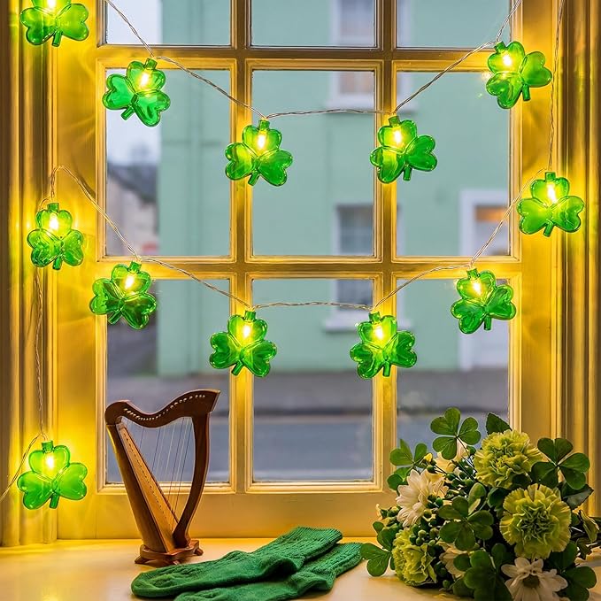 8.5Ft St Patricks Day Lights, 10 LED Clear Green 3D Shamrock Lights Plug in, Connectable St Patrick's Day String Lights Shamrock, St Patricks Day Outdoor Lights for Home Party Decor