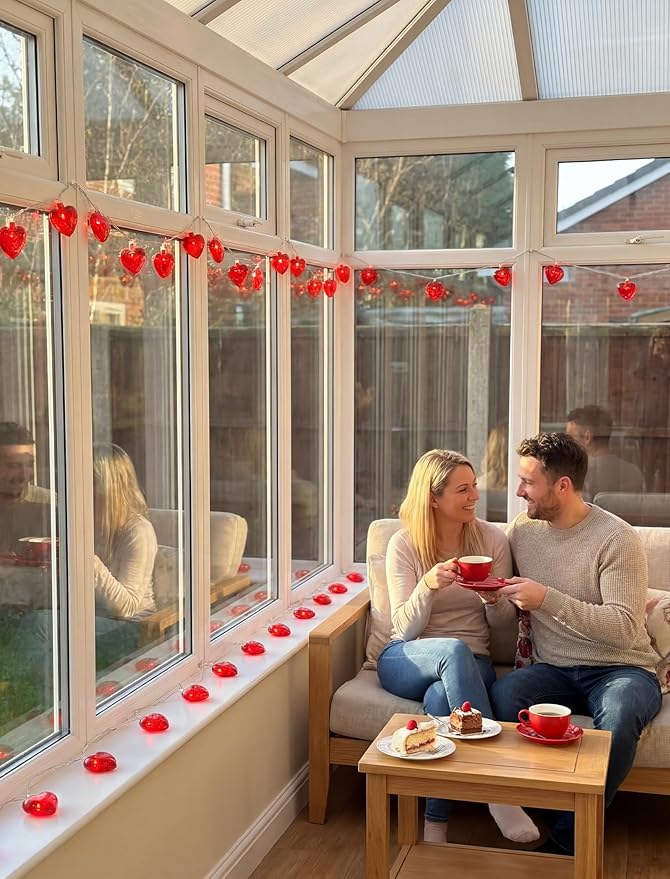 Valentines Day Decorations Lights, 8.5FT 10 LED Red Heart String Lights Plug in, Connectable Valentine's Day Fairy Lights for Wedding Indoor Room Outdoor Holiday Party Christmas Gift Valentine's Day