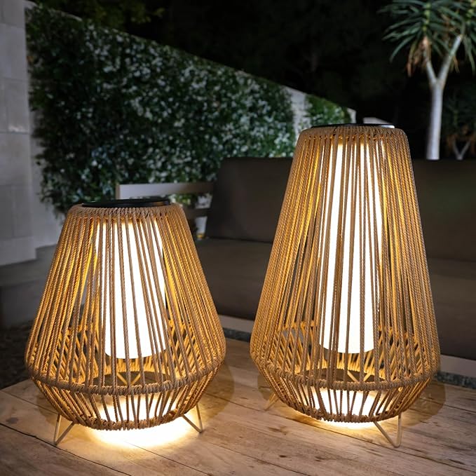 EcoGreen Rocket Floor Solar Light – 11.81 * 14.17in Steel & Plastic Design, 15 SMD LEDs, 25LM Warm Glow, 8H Runtime, Solar-Powered Light for Garden & Patio – Single Pack