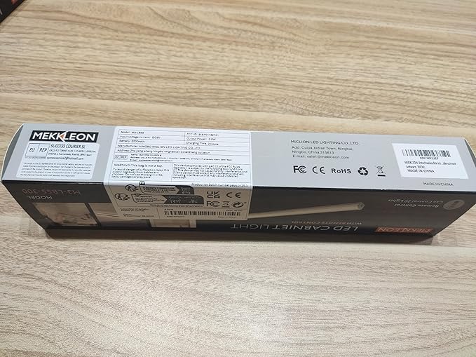 Under Cabinet Lights Remote Control,2 Pack Magnetic Dimmable Closet Lights,USB Rechargeable Wireless LED Shop Light,Ceiling and Under Counter Lights for Kitchen (Black, 30CM)