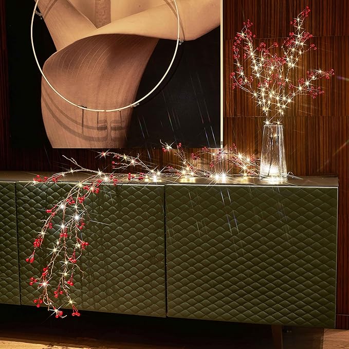 Hairui Red Berry Garland with Lights 6FT Battery Operated with Timer, Lighted Garland 120 LED Fairy Lights for Home Fireplace Wall Mantel Christmas Decoration Inside