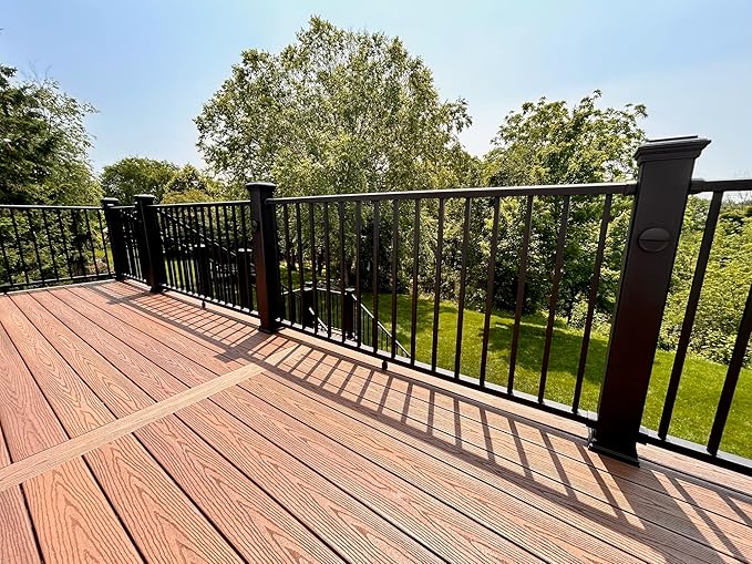 Tru-Scapes® 2.5″ LED Slim Puck Light for Deck or Fence Post (Black)